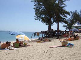 Strand von L`Hermitage-les-Bains